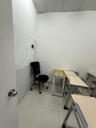 Singapore Shopping Centre (D9), Retail #500814721